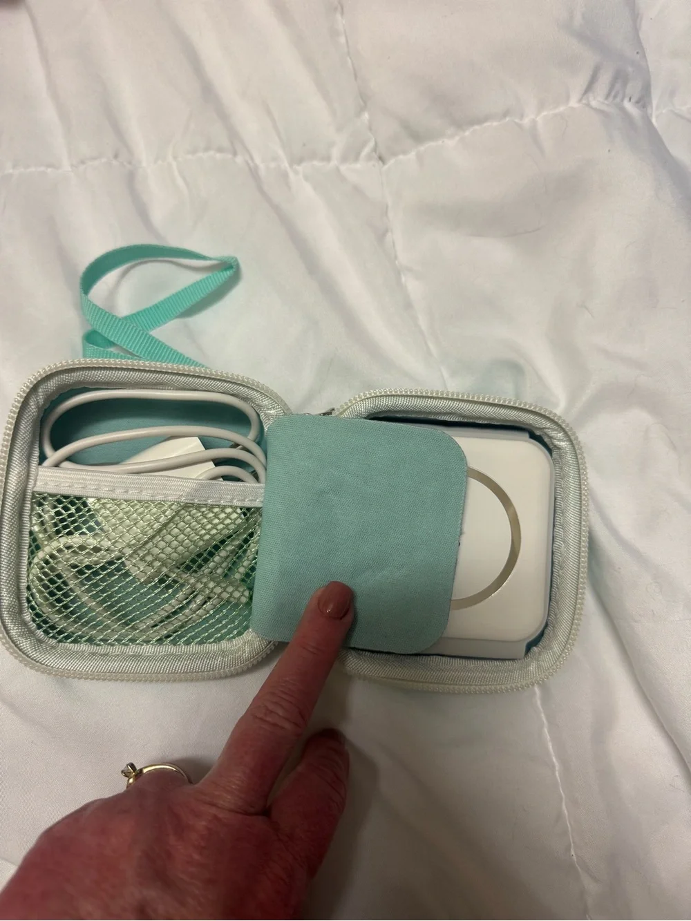 Source Unknown Mint Green Portable Charger with Case